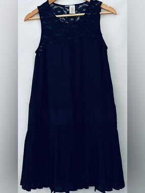 Chico's Black Sleeveless Lace Yoke Mini Dress